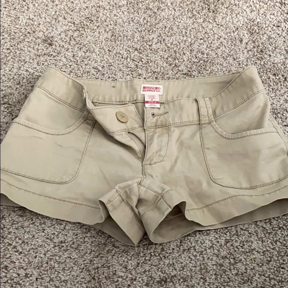 Shorts - Picture 1 of 1